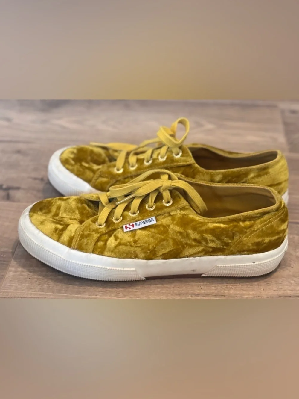 Superga 2750 Crushed Velvet Sneakers – Mustard Yellow – Size 5.5 - Picture 4 of 6